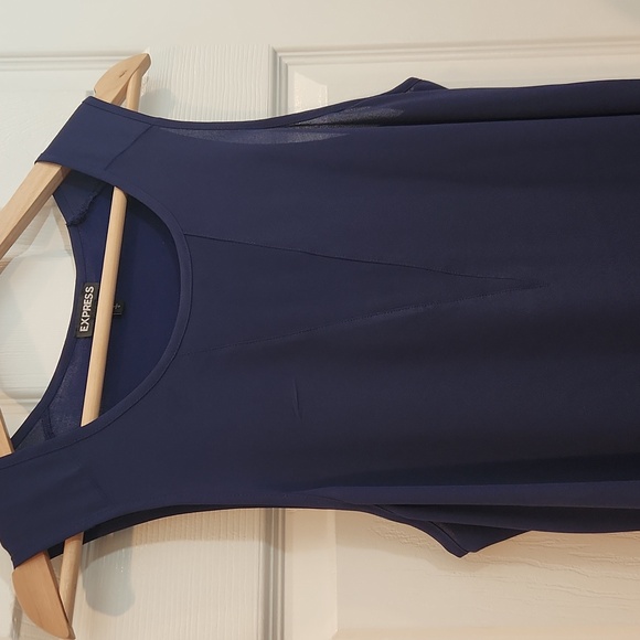 Express Tank Top - Picture 2 of 6